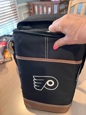 Philadelphia Flyers Black and Brown Cooler Bag FLYERS ARE IN THE PLAYOFFS!